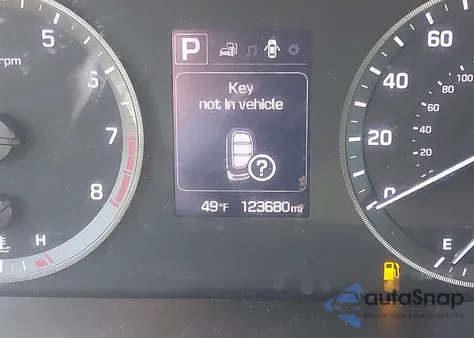 2015 Hyundai Sonata Sport z USA, uszkodzony, nr VIN 5NPE34AF1FH212814